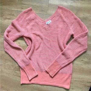 CALVIN KLEIN DEEP V-NECK LONG SLEEVE PINK SWEATER SIZE SMALL